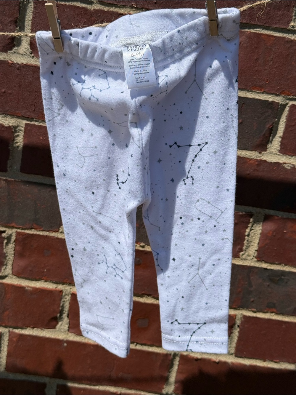 Badgley Mischka White Moon 'I Love You to the Moon and Back' Pajama Set - Picture 6 of 8